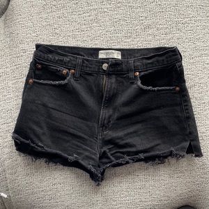 Black Abercrombie & Fitch jean shorts. Size 28